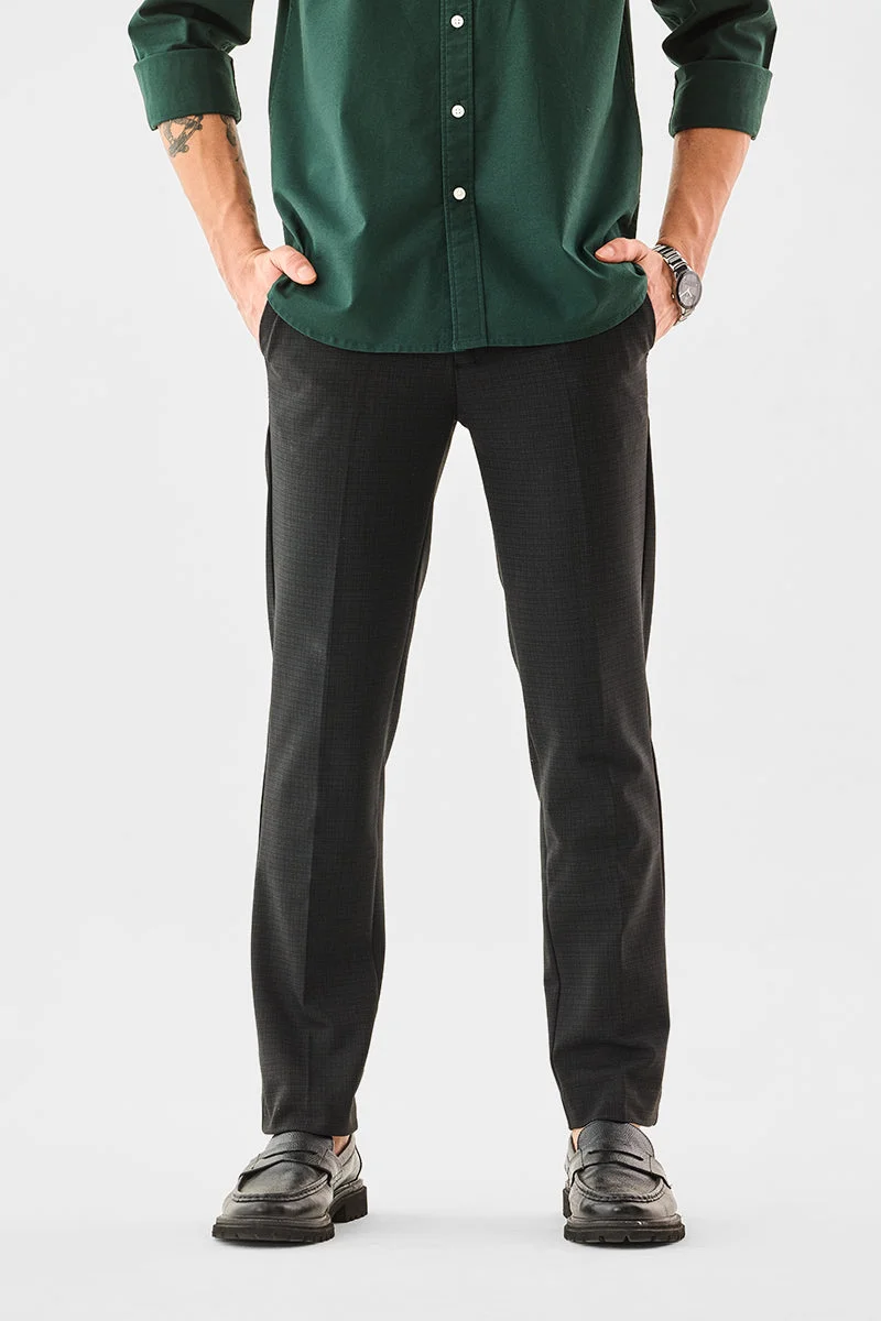 سنيتش Black Textured Regular Fit Formal Trousers