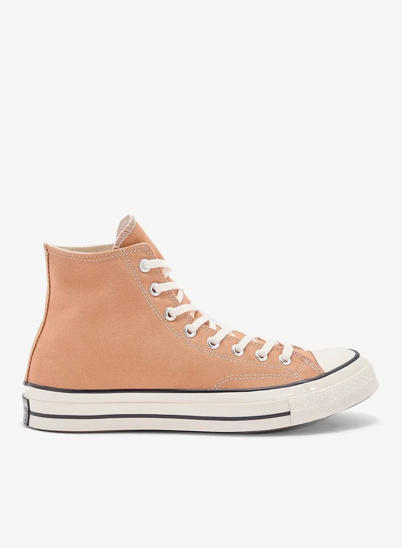 Chuck 70
