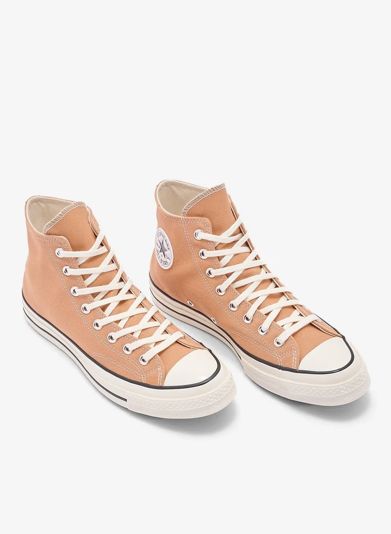 كونفرس تشاك 70