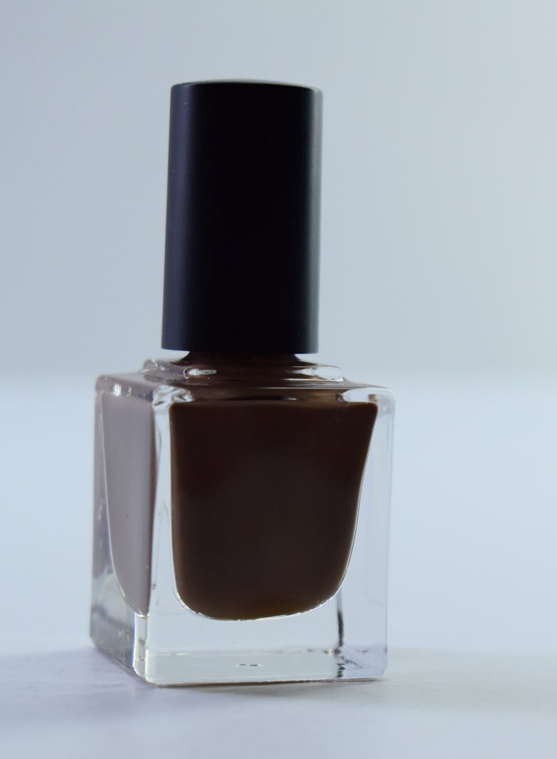Generic Glossy Nail Polish Brown 