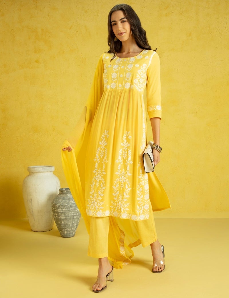 كاري طقم كورتا تشيكانكاري مطرز بخط A مع دوباتا - Image 4