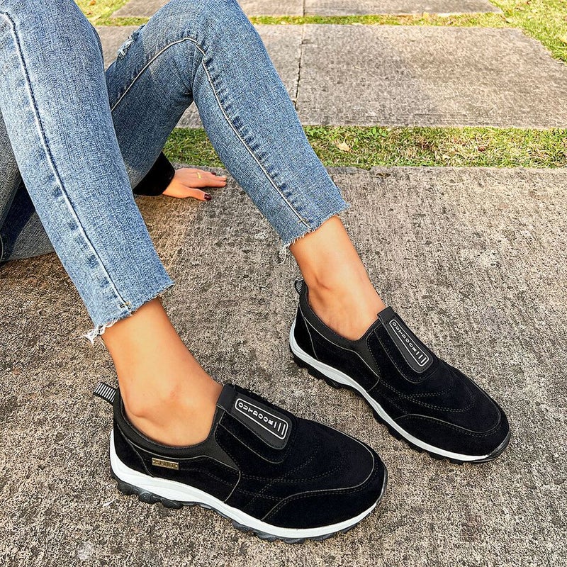 Unisex Casual Sneaker Shoes - Image 1
