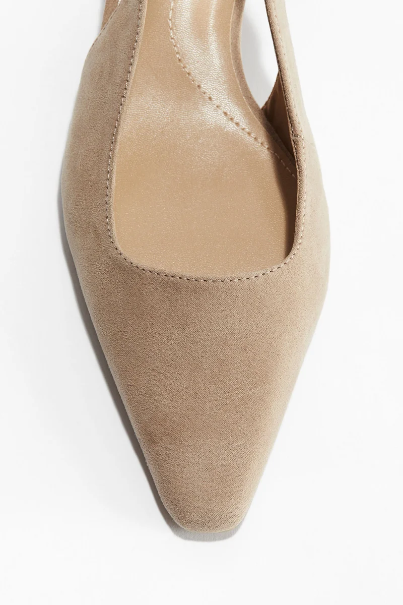 اتش اند ام Pointed slingbacks