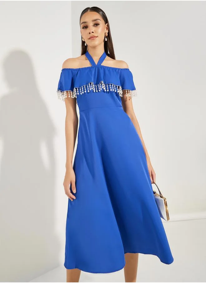 ستايلي Off Shoulder Neck Embellished Midi Dress