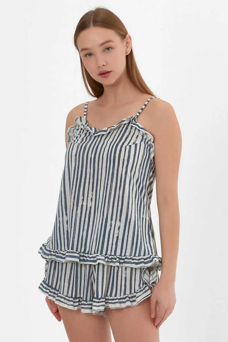 Alexander Gardi Ruffled Blouse-Shorts Set (B23-244B)