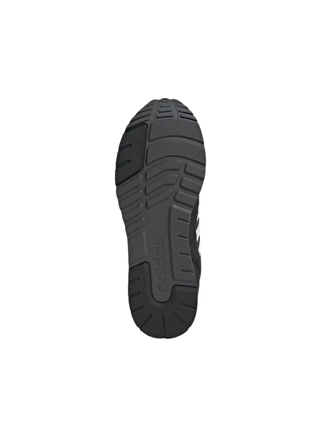 adidas حذاء رياضي أسود رن 80S مقاس 5.5