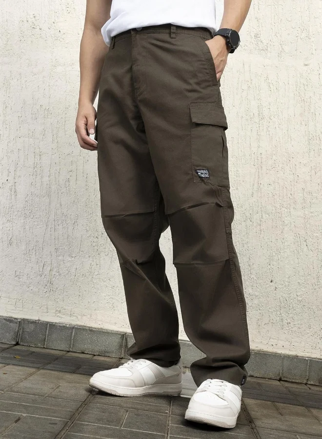 Hubberholme Men's Dark Olive Cotton Blend Solid Pattern Full Length Cargo Relaxed Trouser