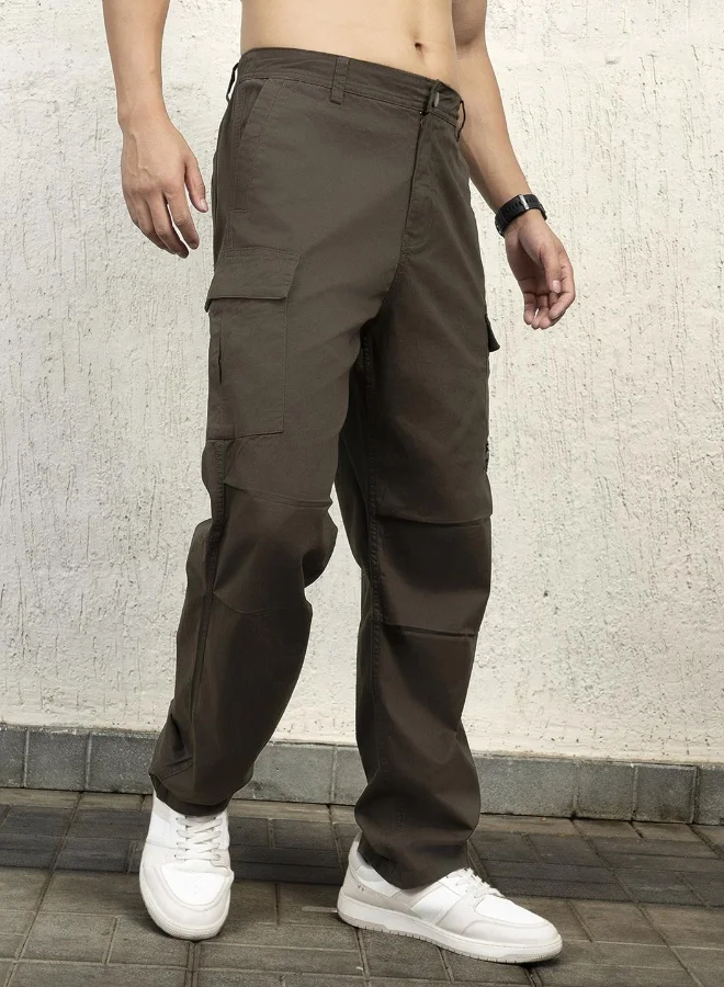 Hubberholme Men's Dark Olive Cotton Blend Solid Pattern Full Length Cargo Relaxed Trouser