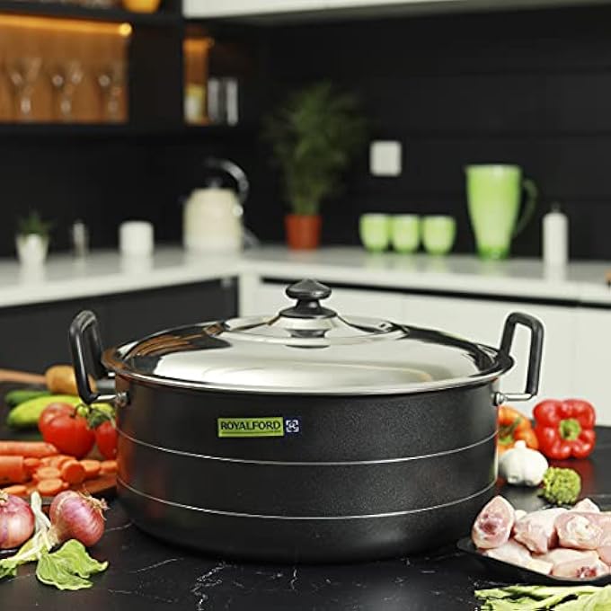 RF 41Cm Non Stick Casserole With Lid Aluminium Black - Image 1