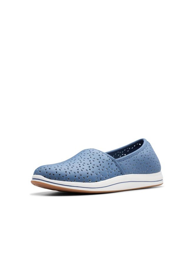 clarks حذاء نسائي إميلي لوفر، قماش أزرق، 8 عريض - Image 1