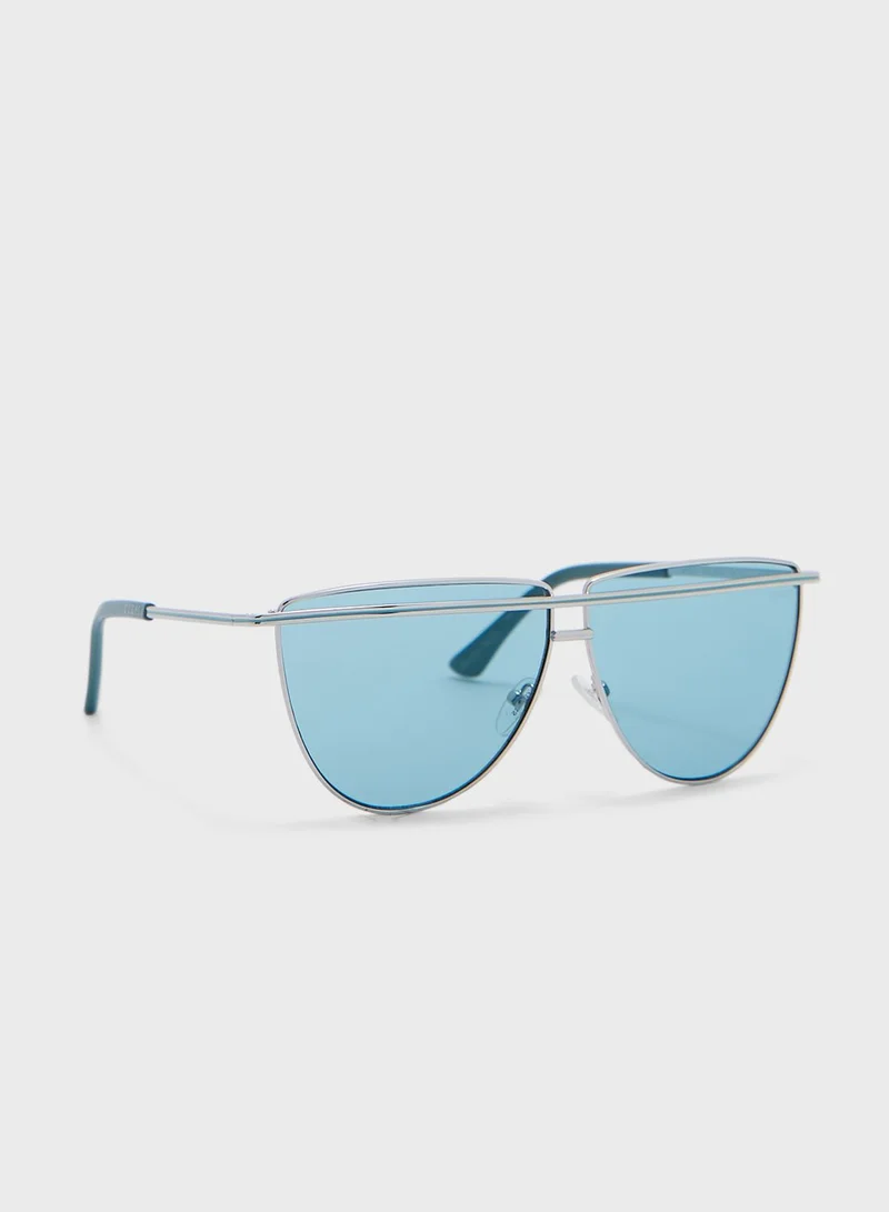 GUESS Injected Oversized Sunglasses