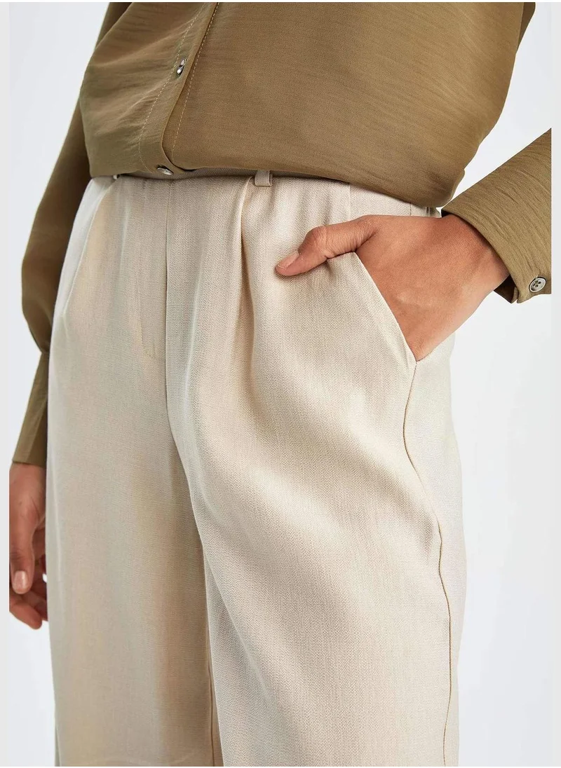 DeFacto Regular Fit Viscose Trousers