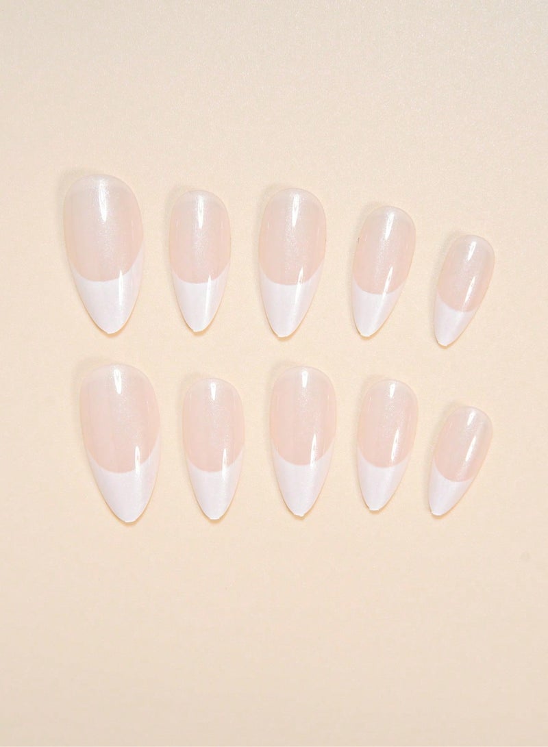 اظافر تركيب تصميم فرنش كلاسيكي باللون الأبيض و غراء للاظافر، قابلة للإزالة، لا تسبب ضررا للأظافر - 24 قطعة من الاظافر صناعيه - Image 2