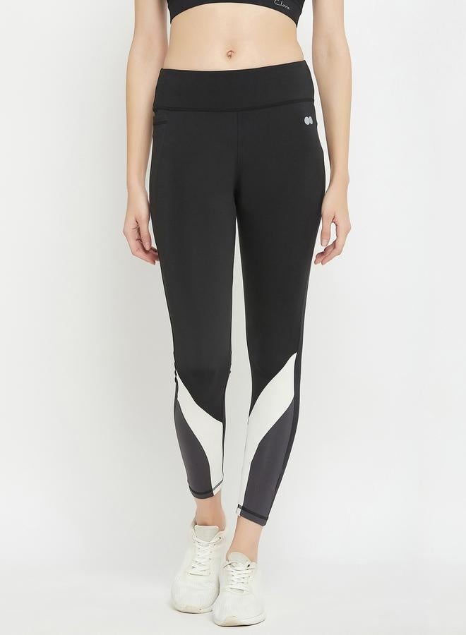 Clovia Clovia High Rise Tights with Printed Panel Detail  - Image 2