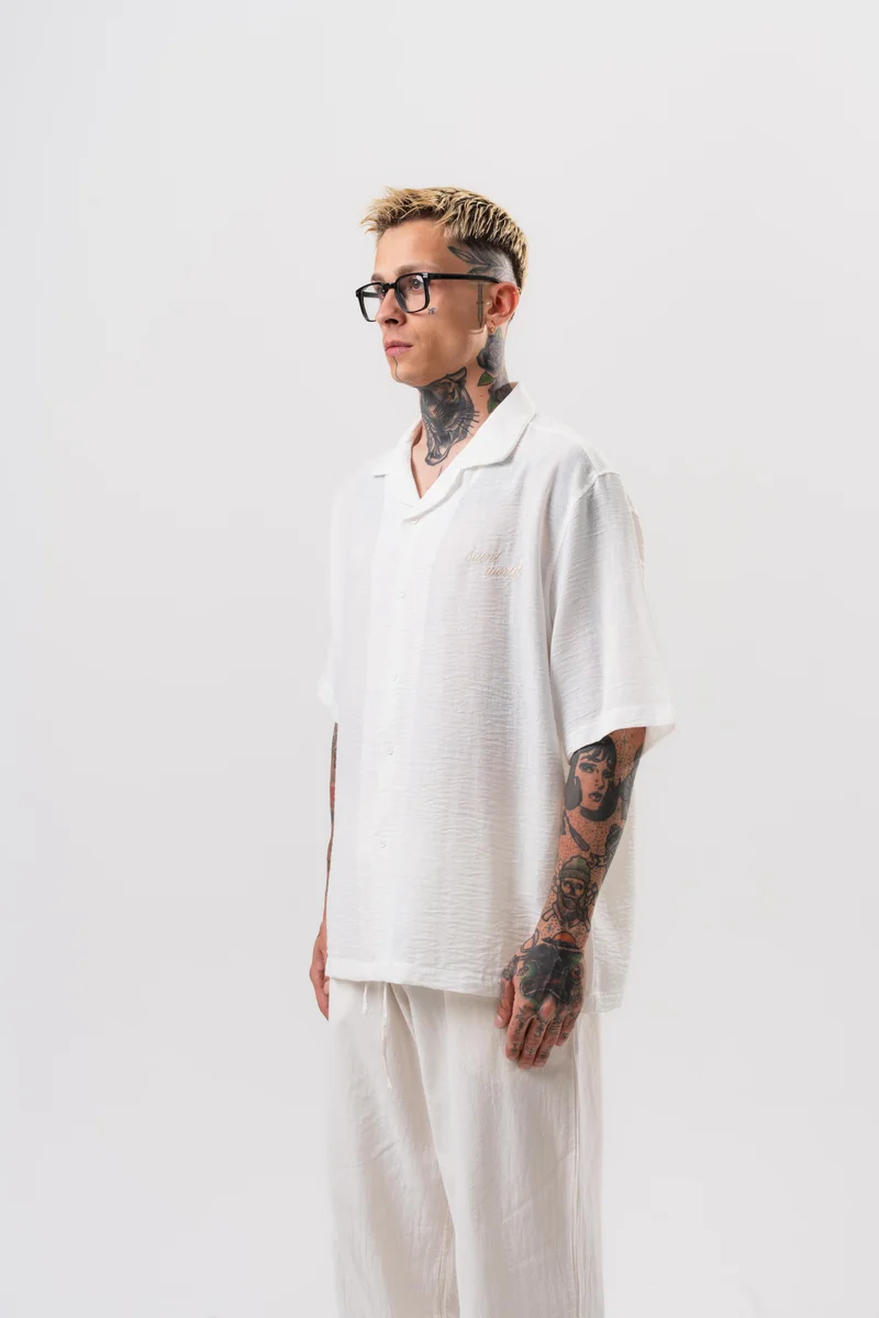 RESPIRE Men's Star Embroidered Oversize Shirt White