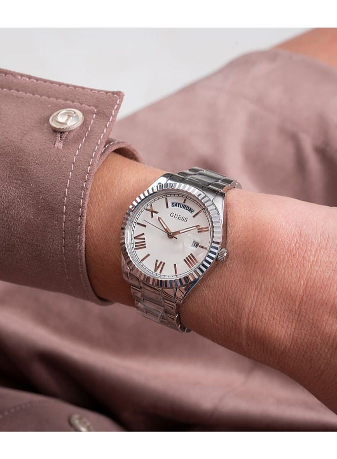 GUESS Stainless Steel Analog Wrist Watch GW0308L1 - Image 2