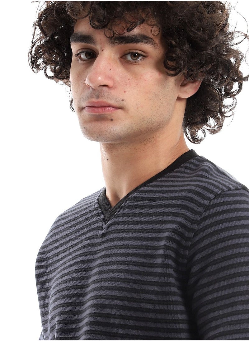 Caesar Mens V-Neck Stripped Sweatshirt  - Image 3