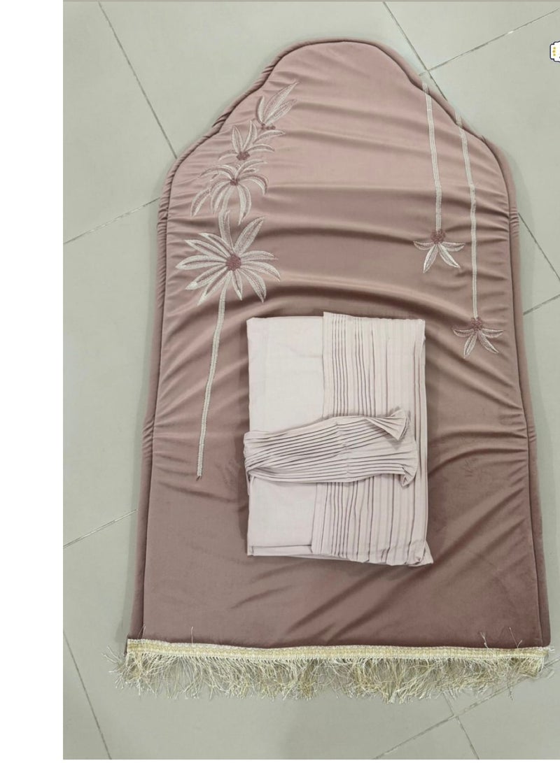 Embroidered padded sponge prayer rug with a crushed rug, excellent cool material - Image 1