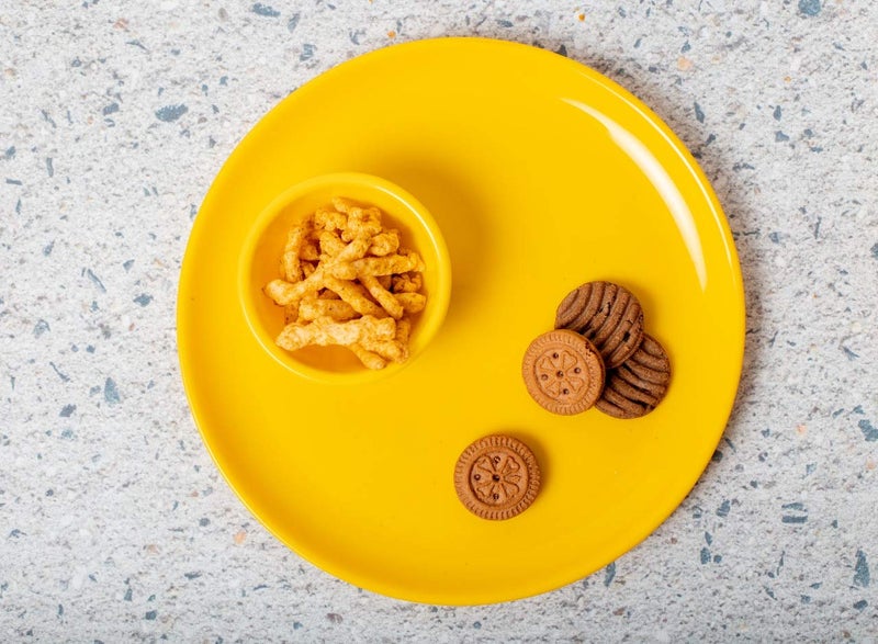 URMILA PLASTIC® Microwave Safe Unbreakable Round Big Plates Set, 4 Pcs Plate & 4 Pcs Katori, Yellow Color, Made in India - Image 3