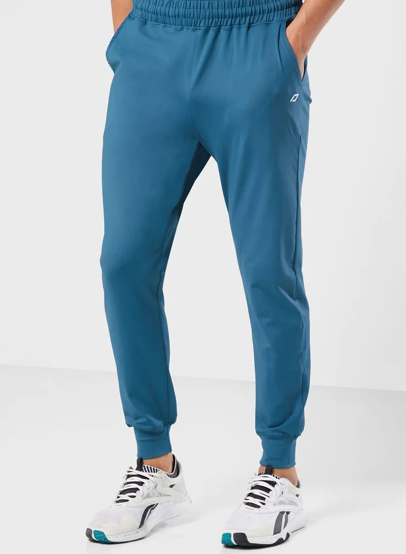 FRWD Training Jogger