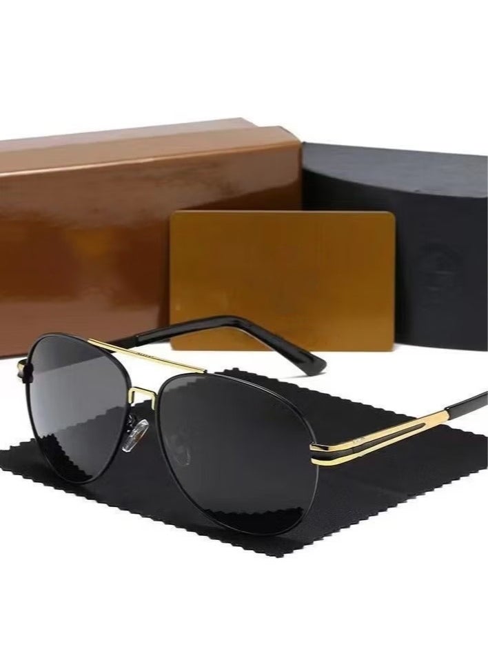 XiuWoo Fashionable Taste and Comfort in One These High-Quality Uv400 Sunglasses with Metal and Pc Frames Provide You with the Perfect Wearing Experience  - Image 2