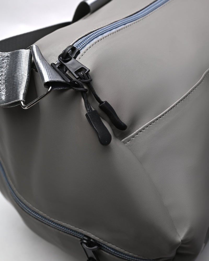 بريسك شنطة رياضية مقاومة للماء للجنسين – تصميم مطبوع، للسفر والجيم - Image 4