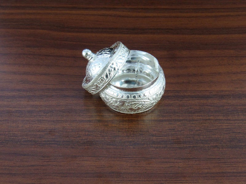 GoldGiftIdeas GoldGiftIdeas Silver Plated Nakshi Round Sindoor Dabbi with Lid Womens Designer Wedding Sindoor Box for Return Gift Pooja Items for Home with Potli Bags Pack of 5  - Image 3