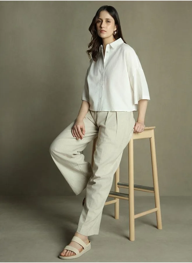 Dennis Lingo Relaxed Fit White Top – Elegant and Comfortable
