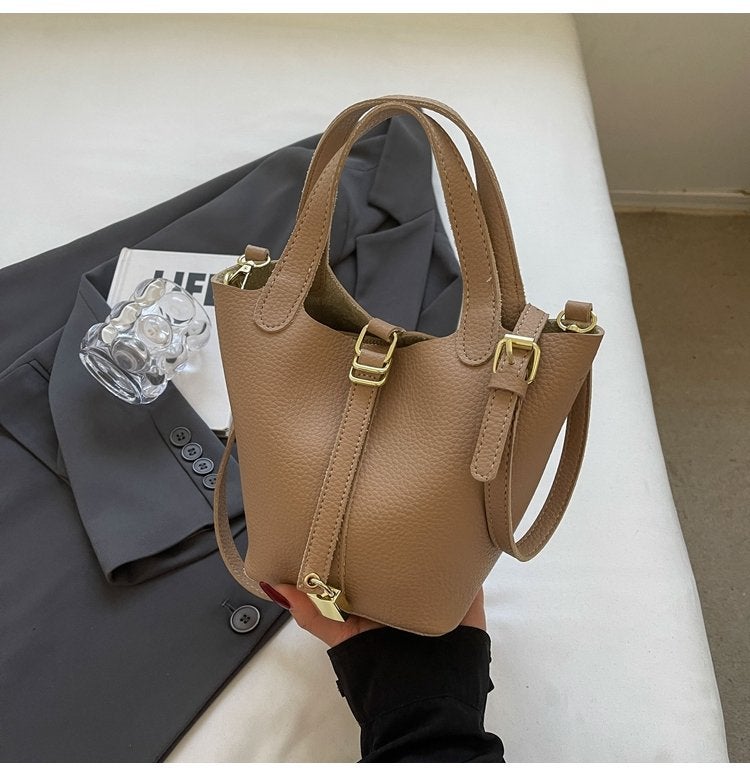 Bucket Bag 2024 Fashion Trendy Handbag Women'S Bag High-End Sense Niche Shoulder Crossbody Bag - Image 1