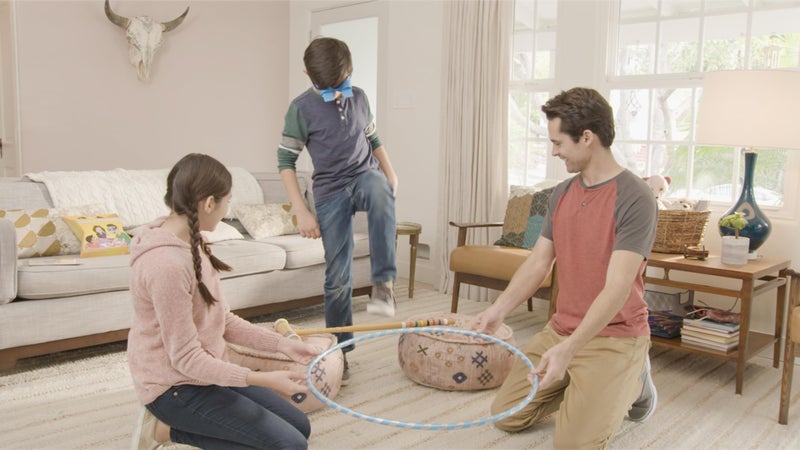 فانجو لعبة Vango UpsideDownChallenge للأطفال والعائلة - تحديات ممتعة كاملة مع نظارات مقلوبة - لعبة مرحة للعب ليلاً والحفلات - للأعمار من 8 سنوات فما فوق - Image 2