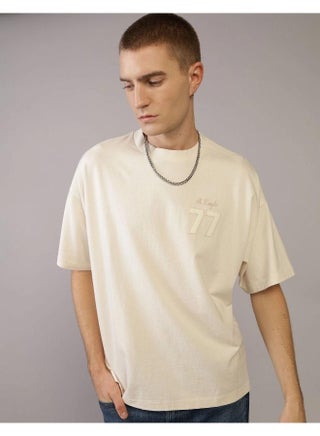 AE Oversized Logo Graphic T-Shirt - pzsku/Z4DB2E940EC570DC18C76Z/45/1753962713/c011dc84-6dbf-44ff-8b97-2d77dd3f77aa