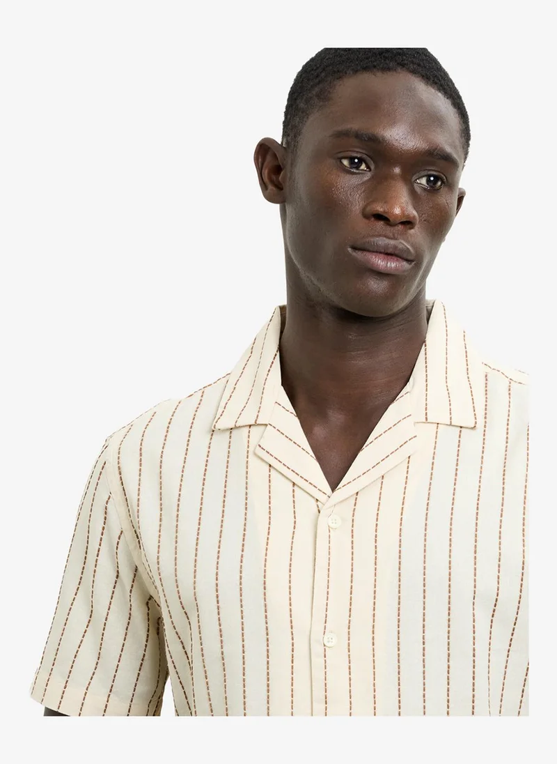 French Connection Men's Bone White / Cocolate Ss Contrast Stitch Stripe Shirt