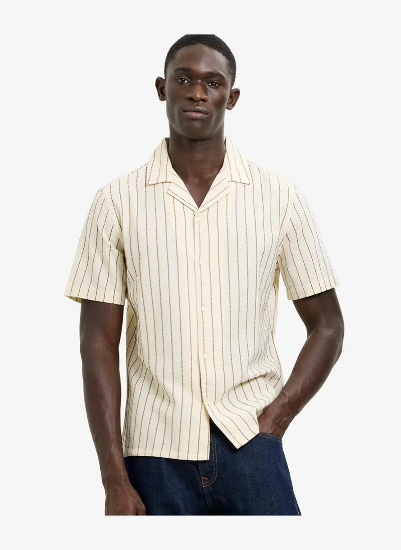 French Connection Men's Bone White / Cocolate Ss Contrast Stitch Stripe Shirt
