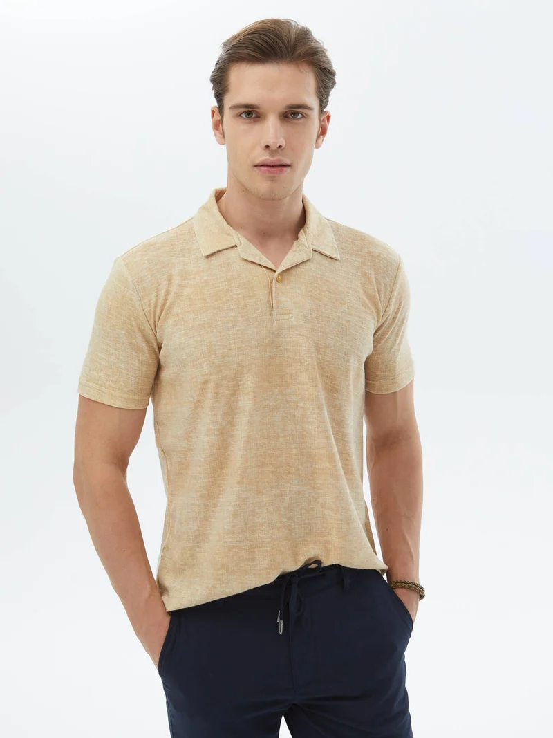 كيب Saffron Printed Cuban Collar Cotton Blend T-Shirt