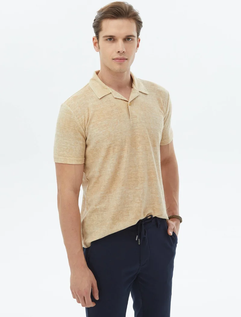 كيب Saffron Printed Cuban Collar Cotton Blend T-Shirt