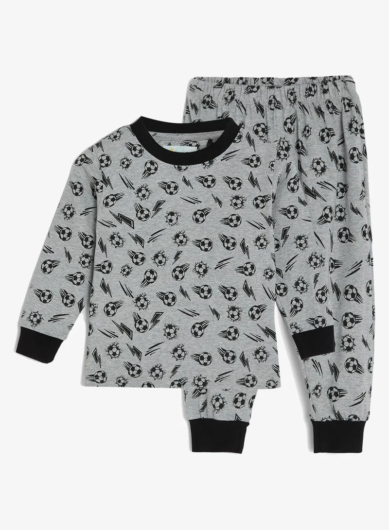 ريبلز مع نمشي Boys Pajama Set With Long Sleeves Tee & Bottom