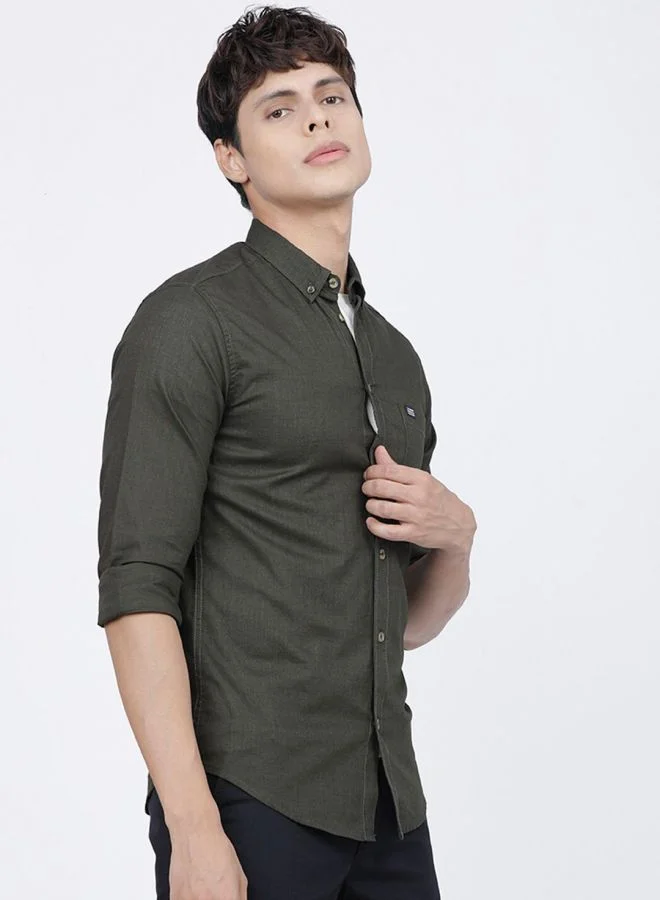 شركة المرآب الهندية Men Slim Fit Solid Full Sleeves Cutaway Collar Casual Shirt