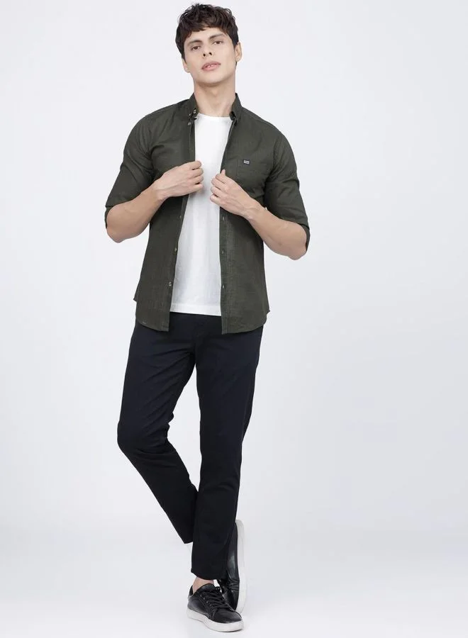 شركة المرآب الهندية Men Slim Fit Solid Full Sleeves Cutaway Collar Casual Shirt