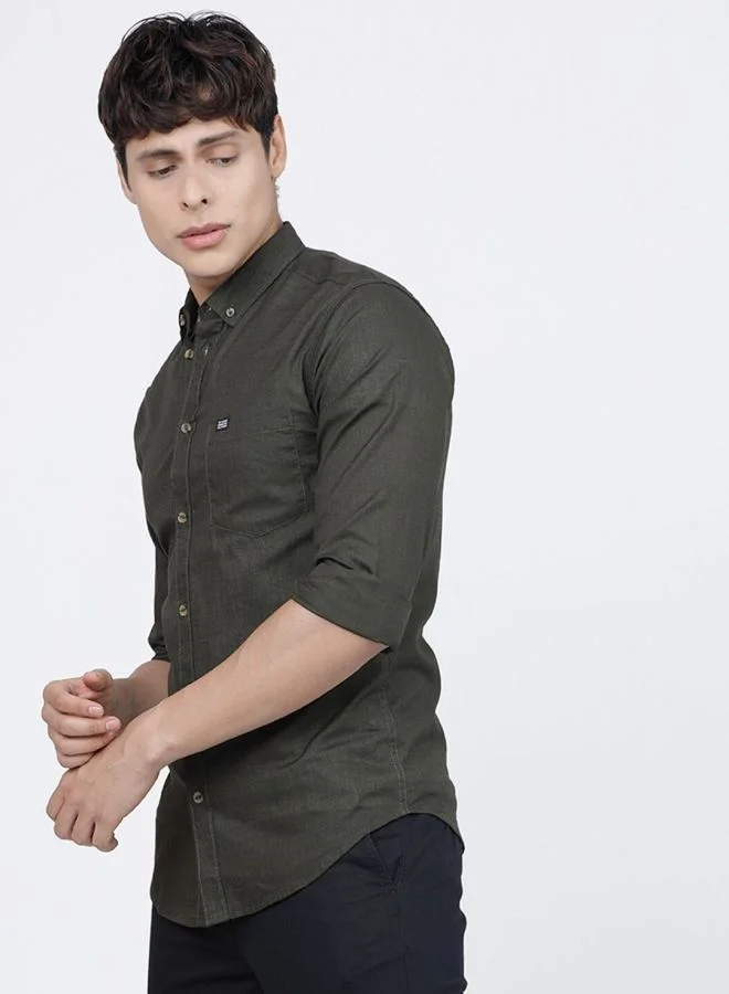 شركة المرآب الهندية Men Slim Fit Solid Full Sleeves Cutaway Collar Casual Shirt