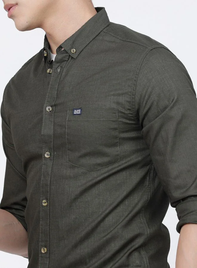 شركة المرآب الهندية Men Slim Fit Solid Full Sleeves Cutaway Collar Casual Shirt