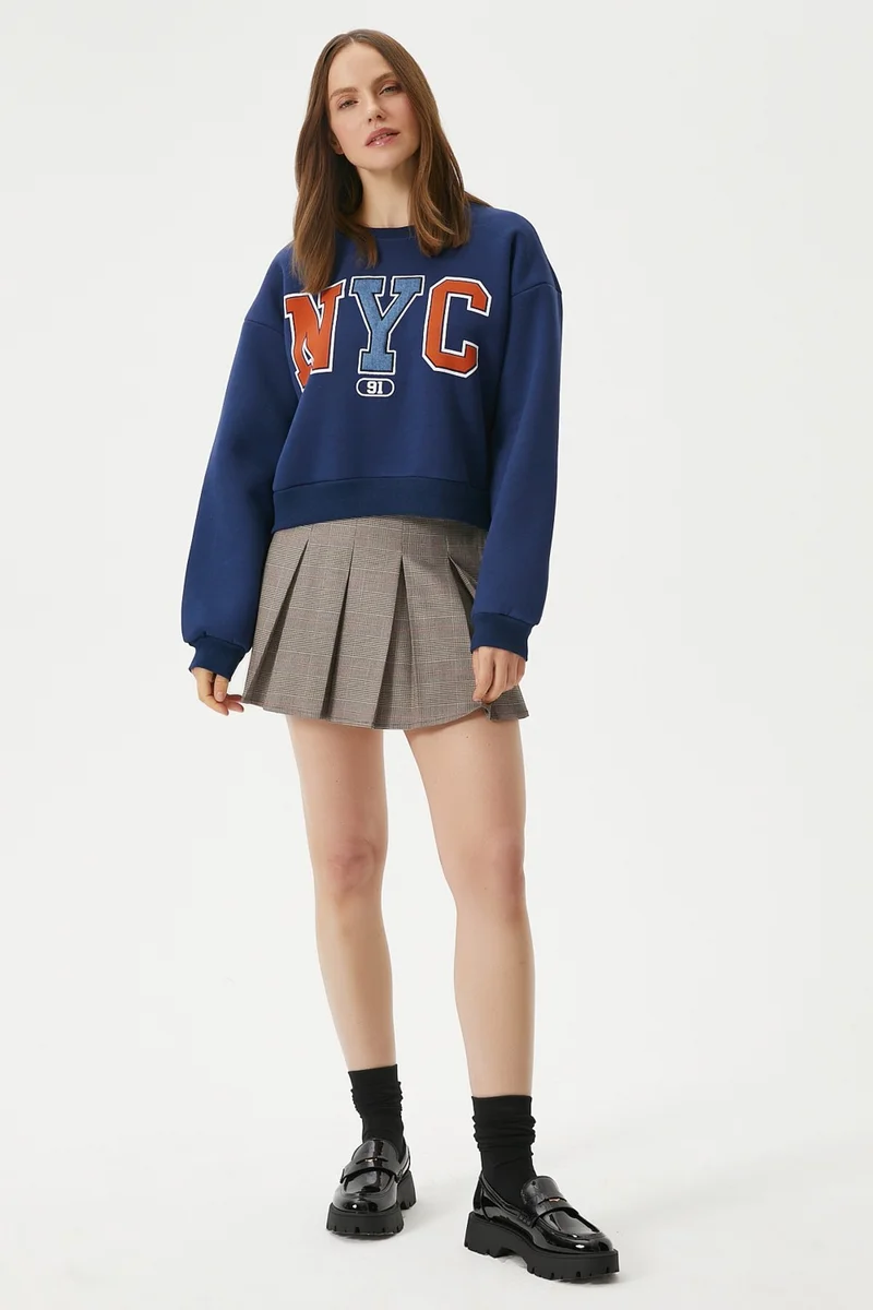 Ritnice Women's Cool Navy Blue Orange Raised Sweatshirt