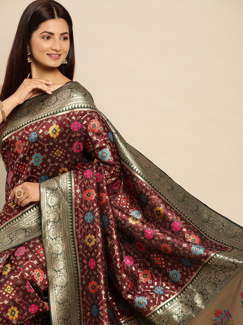 Amirati Handloom Patola Silk Saree With Rich Pallu Meenakari Work And Unstitched Blouse Piece (Maroon) - Image 4
