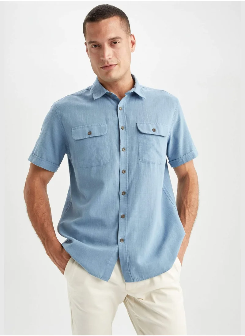 ديفاكتو Man Polo Neck Woven Short Sleeve Shirt