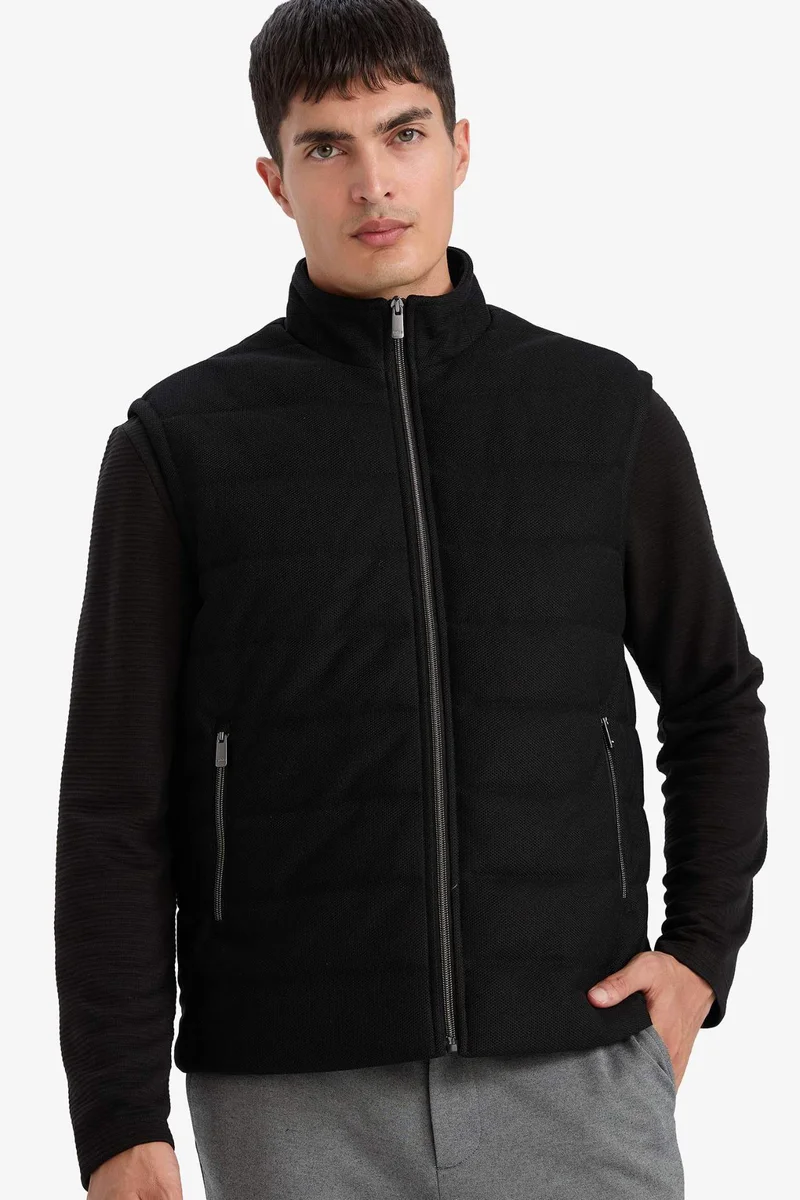 ديفاكتو Slim Fit Lined High Collar Jacket