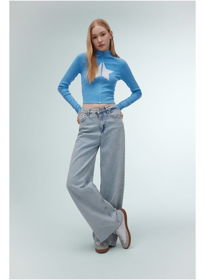 DeFacto Woman Fitted Crew Neck Knitted Cardigan  - Image 2