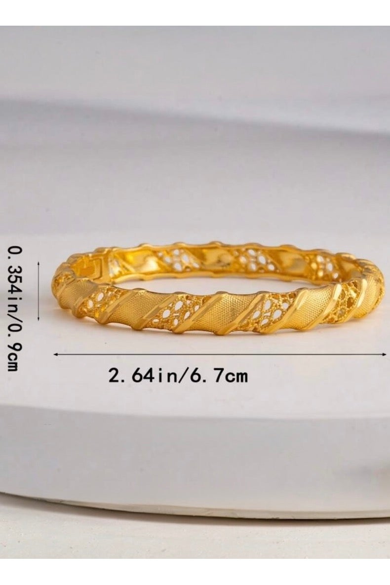 GOLDMAX 21k Gold Plated Bangle For Women - Image 4