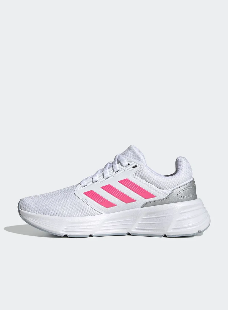 adidas سنيكرز جلاكسي 6