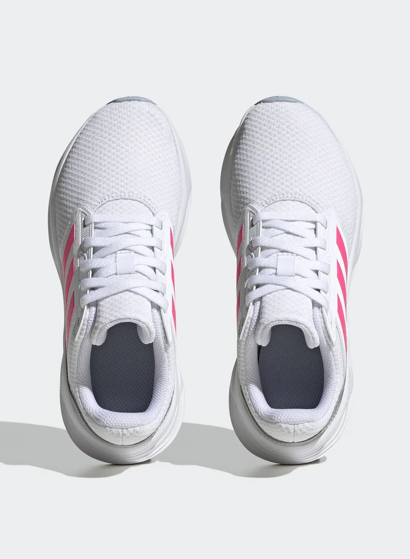 adidas سنيكرز جلاكسي 6
