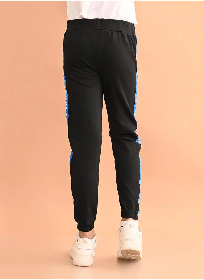 ليل بيكس Printed Side Taping Detail Joggers by Styli