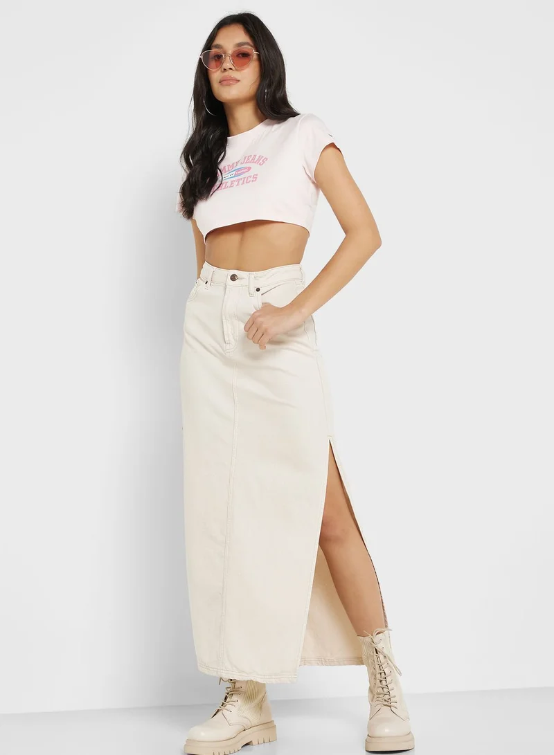 TOMMY JEANS Logo Graphic Crop T-Shirt